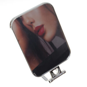 MIRROR594265B.jpg