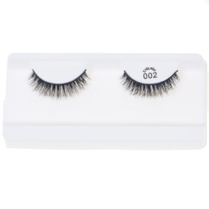 LASHES516958B.jpg